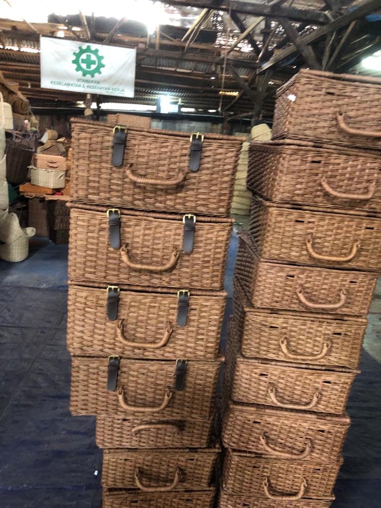 RATTAN BOX / RATTAN Inaexport